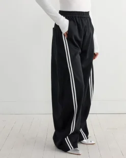 Active Knit Winslow Pant in Navy