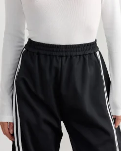 Active Knit Winslow Pant in Navy