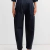 Acuna Pant in Darkest Navy