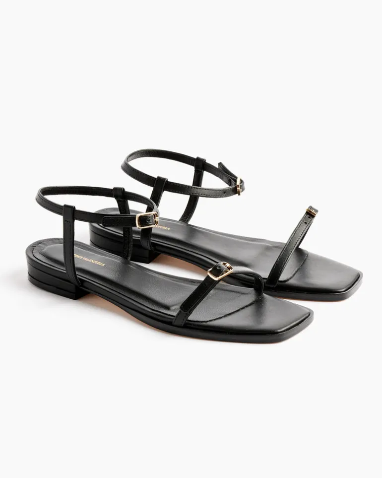 Antigua Sandal in Black