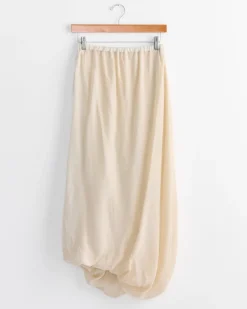 Balloon Skirt in Ivory