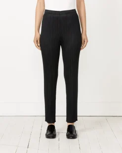 Basics Pant in Black