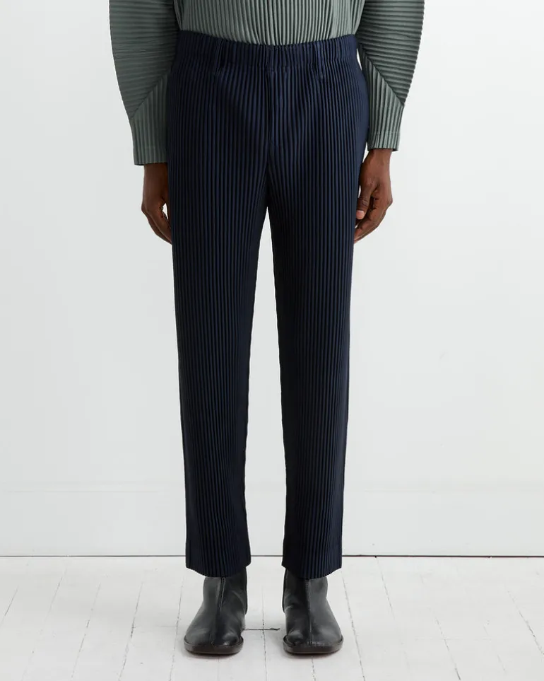 Basics Pant in Navy