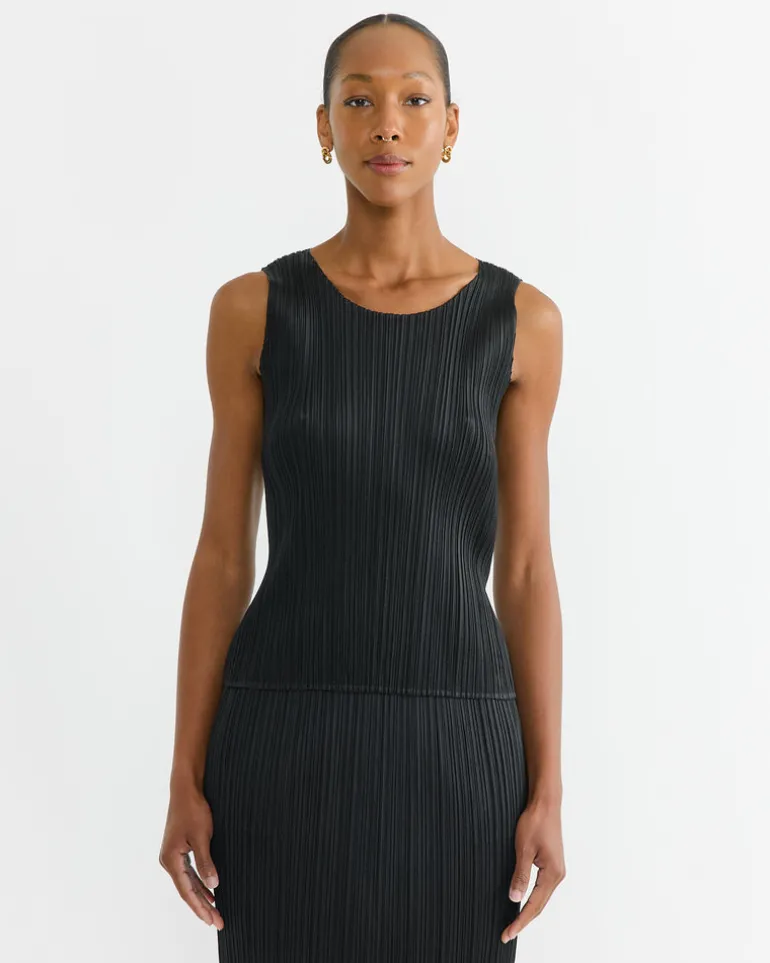 Basics Tank Top in Black