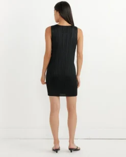 Basics Tunic in Black