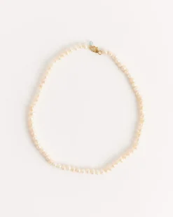 Betty Pearl Necklace in Ivory/Gold