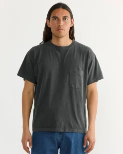 Big Pocket Tee in Washed Grey