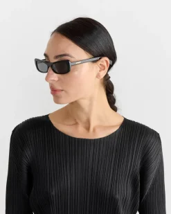 Capri Sunglasses in Black