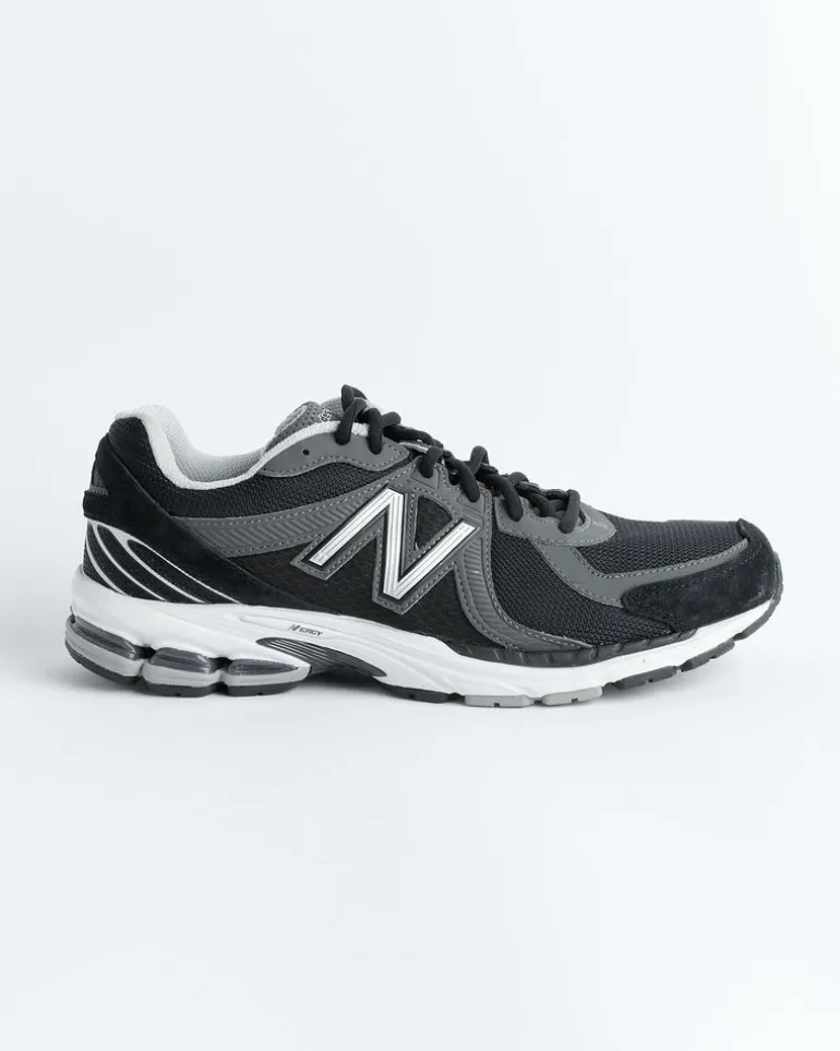 CDG x NB MR 860v2 in Black/Grey