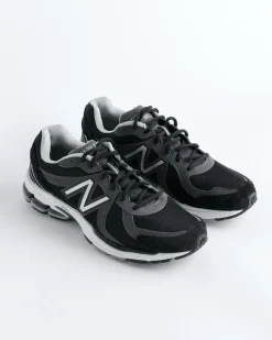 CDG x NB MR 860v2 in Black/Grey