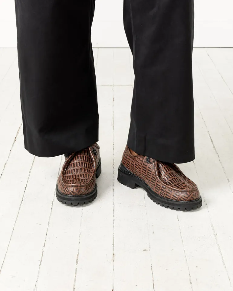 Chaussure de Marche in Alligator Brown