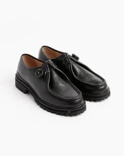 Chaussure de Marche in Black