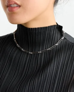 Chiusa Necklace in Silver Tone