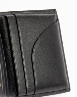 Classic Bifold Wallet in Black