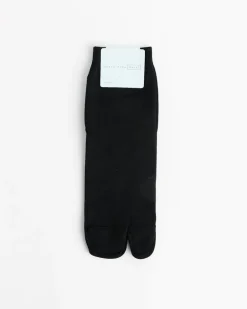 Cotton Tabi Short Crew Socks in Black