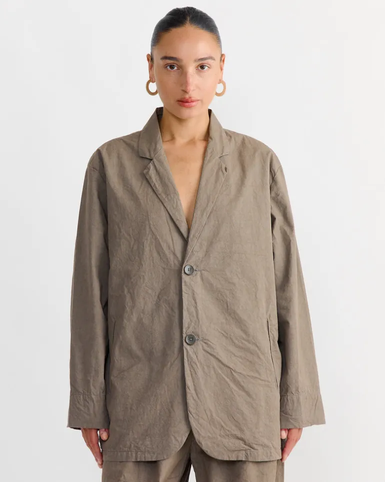 Crinkled Blazer in Mud