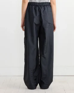 Crispy Nylon Winslow Pant in Navy