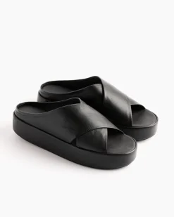 Cross Platform in Black