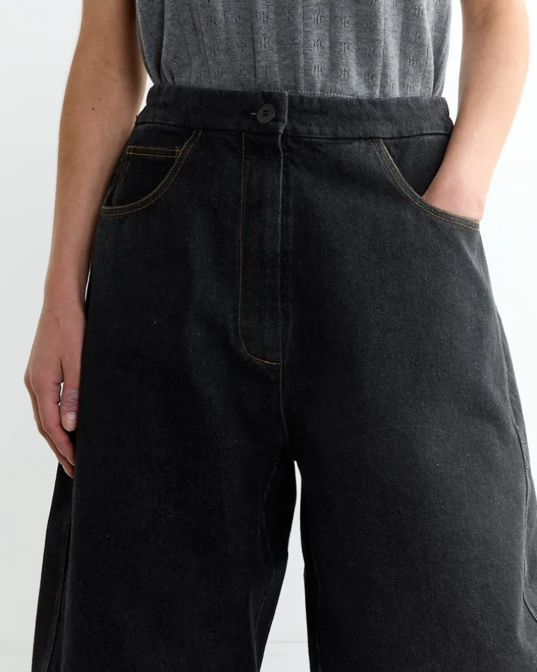 Curved Denim in Black