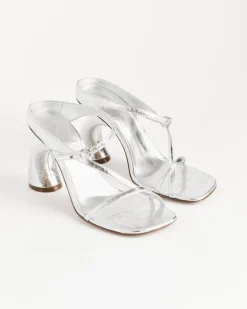 Curved Heel in Silver