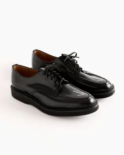 Derby Shoes in Black