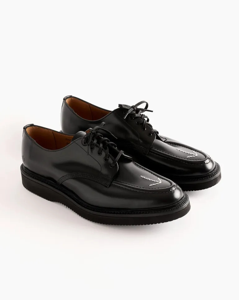 Derby Shoes in Black