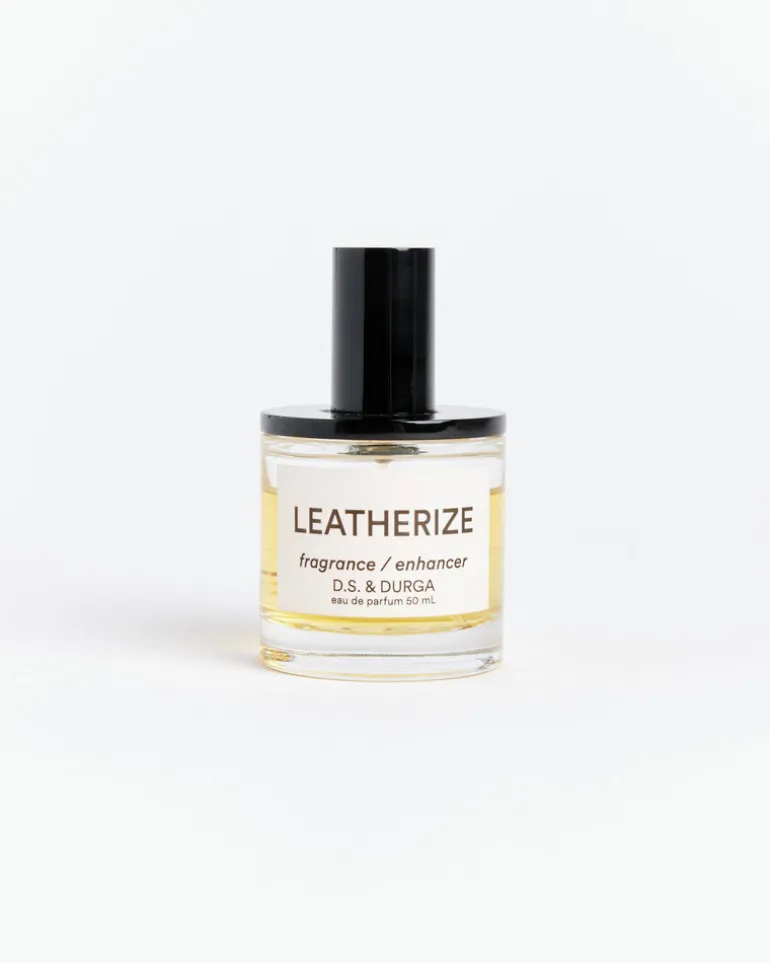 Eau de Parfum in Leatherize