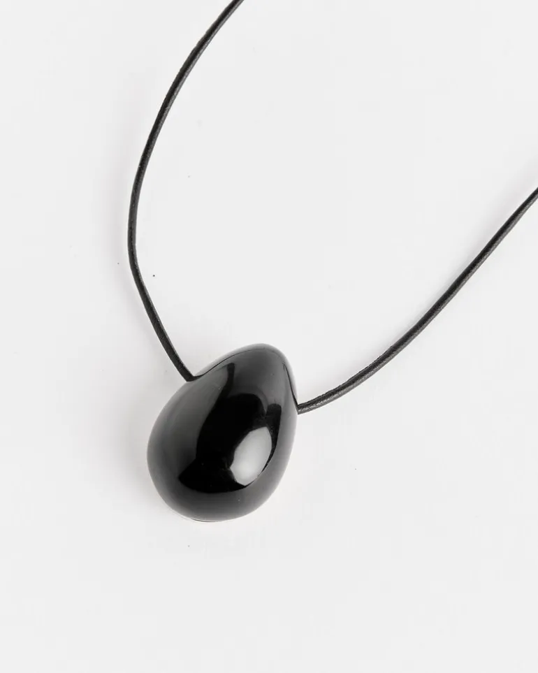 Everyday Egg Chocker in Onyx
