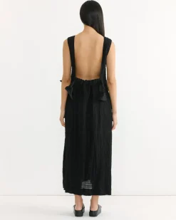 Fest Dress in Black