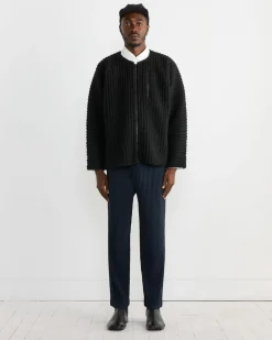 Fleece Pleats Jacket in Black