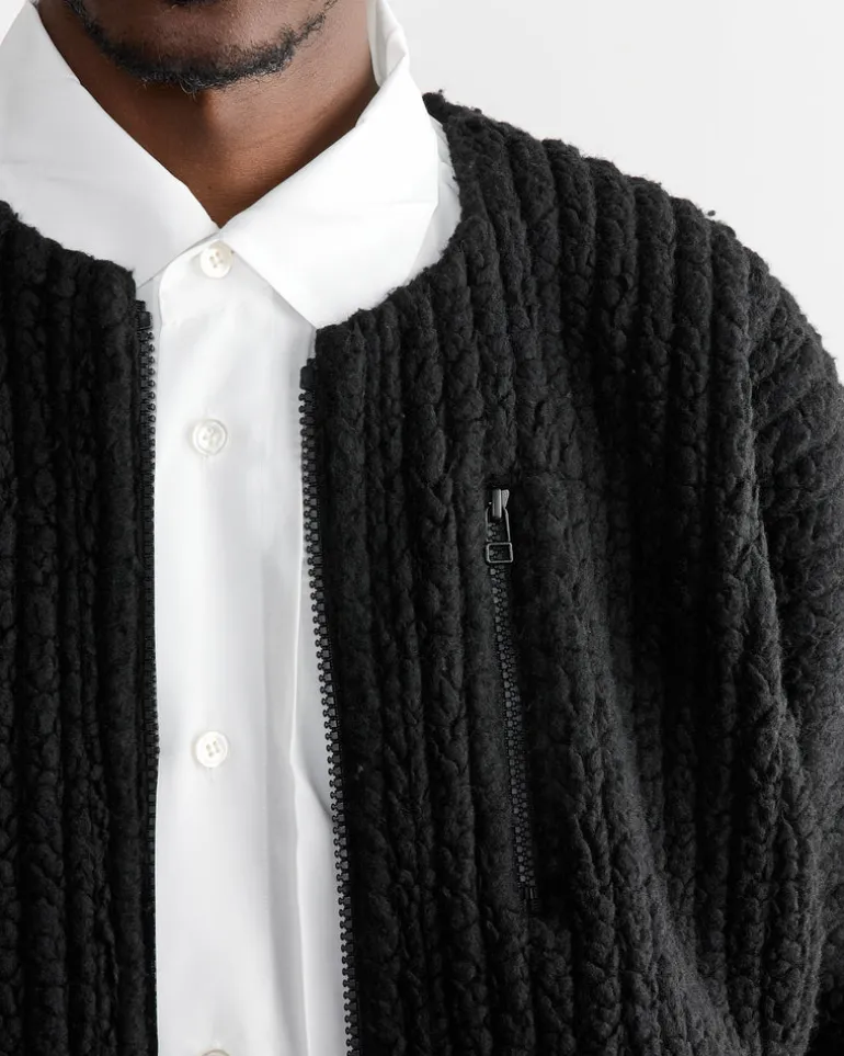 Fleece Pleats Jacket in Black