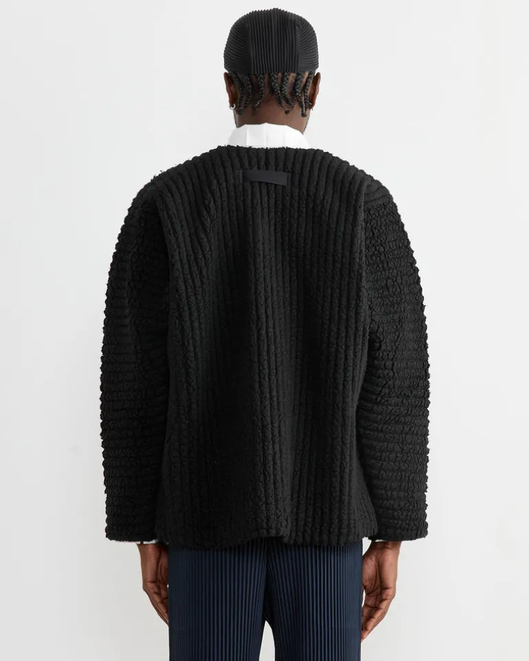 Fleece Pleats Jacket in Black