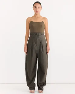 Folded Waistband Pant in Dark Brown