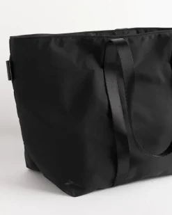 Gabardine Tote in Black