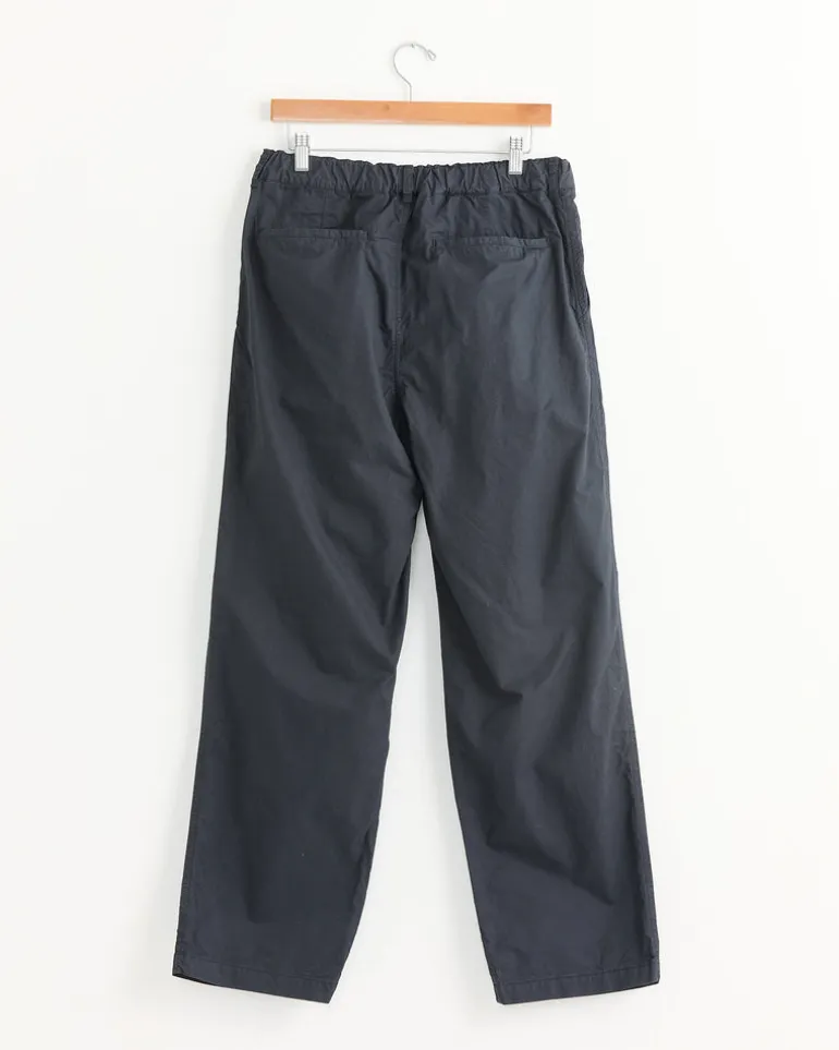 Garment Dye 2 Tuck Pant in Ink Black