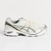GT-2160 in Cream/Greige
