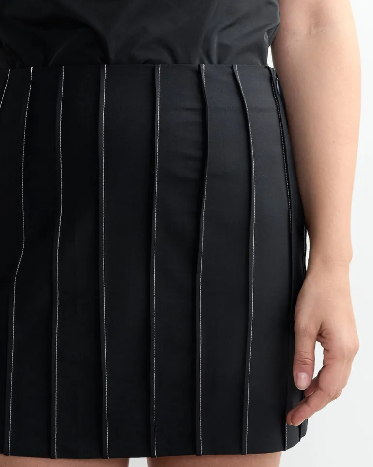 Ivo Mini Skirt in Pintuck