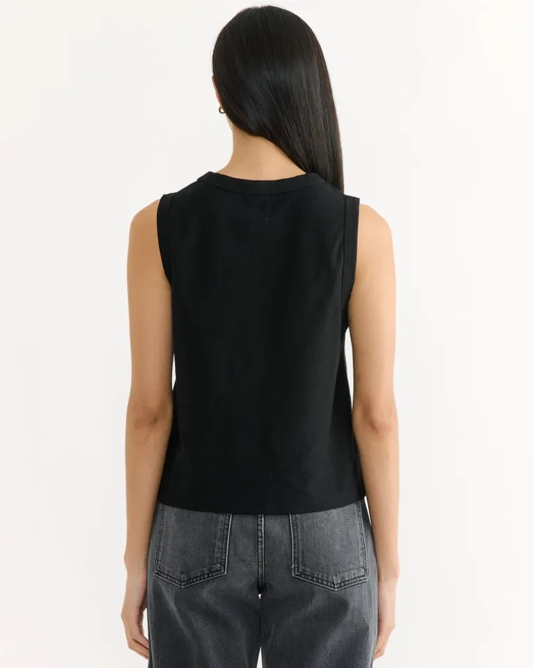 Johnny Tee in Black