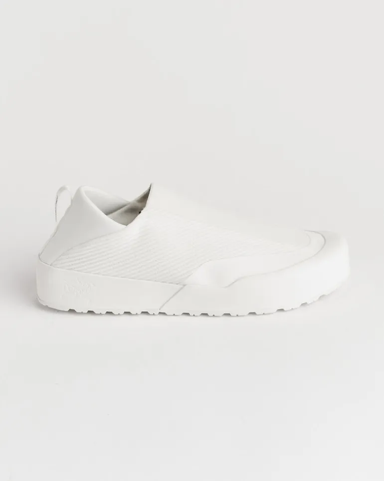 Kragg M Shoes in Arctic Silk