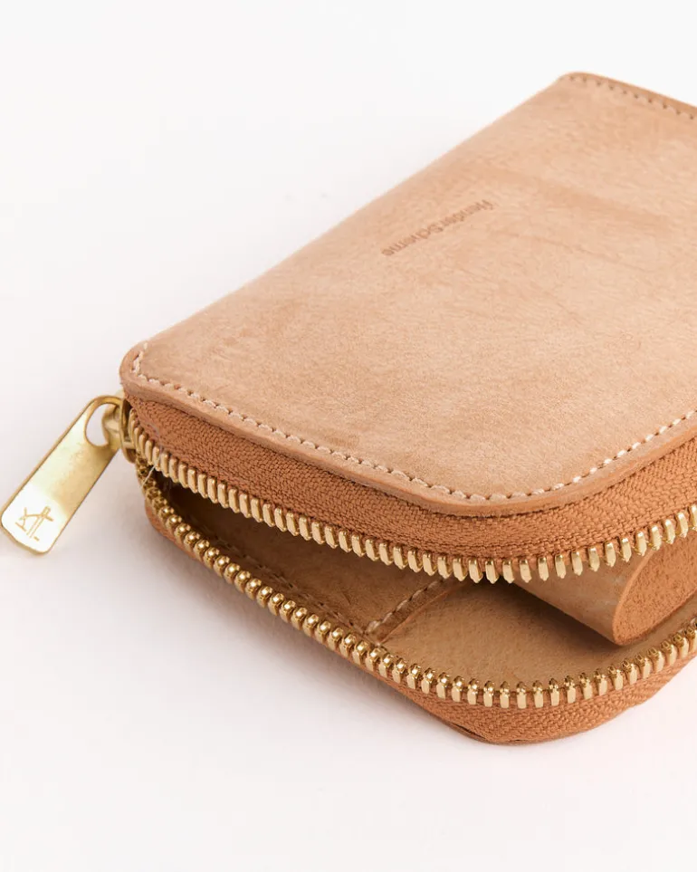 L Wallet in Natural