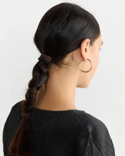 Large Seamless Hoops in Gold Tone