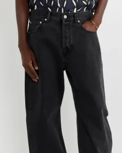 Le De Nimes Droit Pant in Black