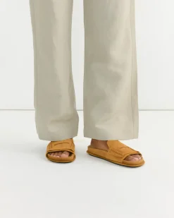 Les Sandales Mocassin Sandal in Camel