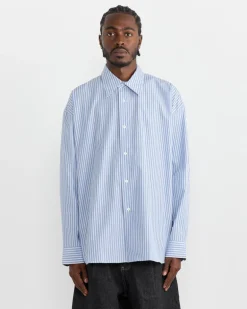 Loche Shirt in Powder Blue/White