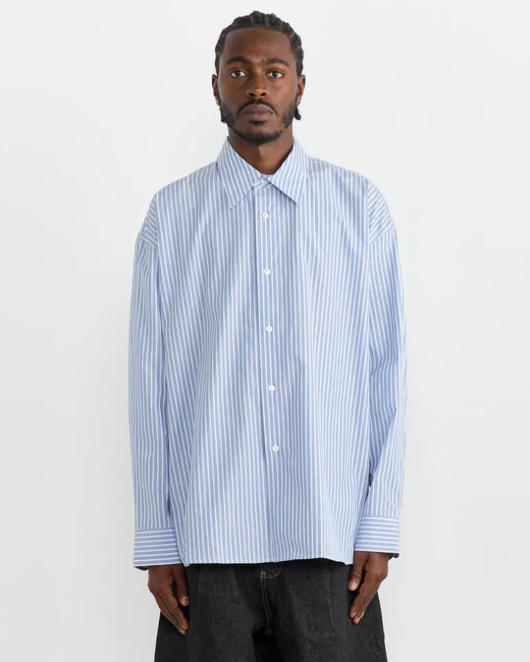 Loche Shirt in Powder Blue/White