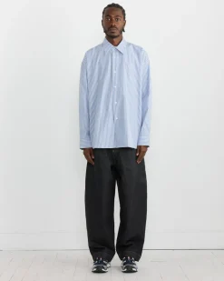 Loche Shirt in Powder Blue/White