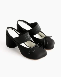 Logo Elastic Ballet Decollete in Black