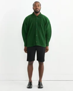 MC Aug Short in Black