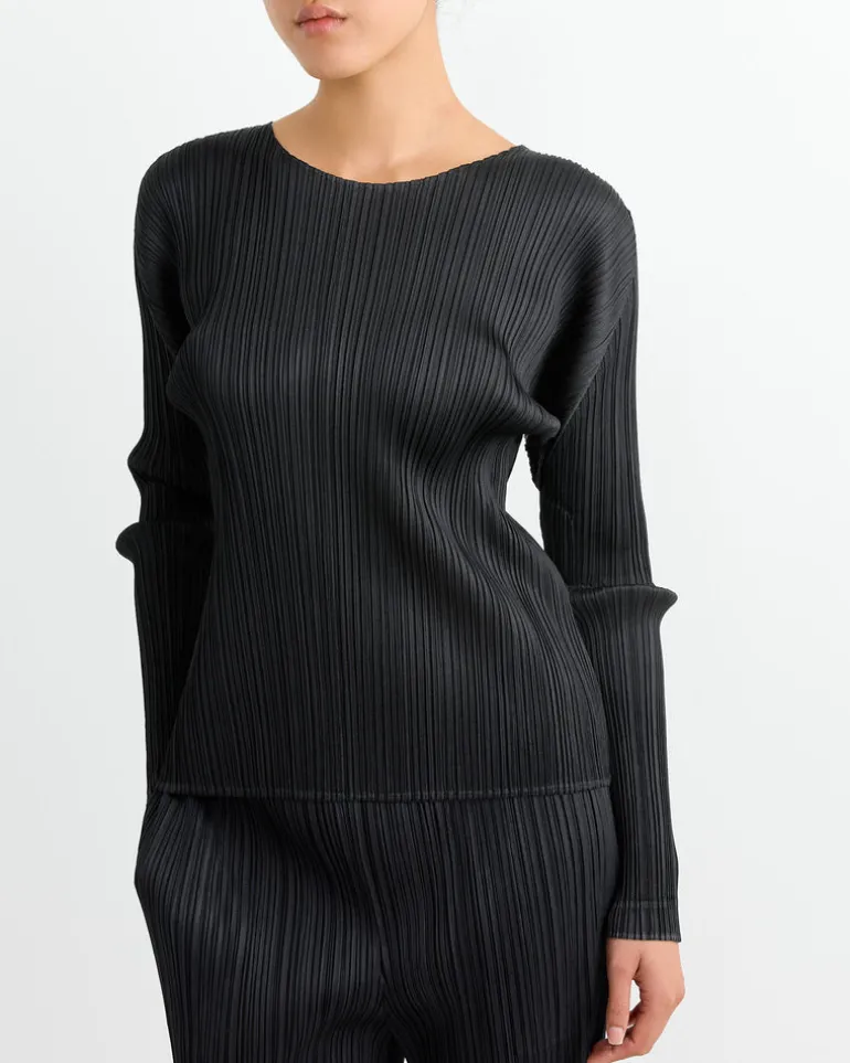 MC Sept Top in Black