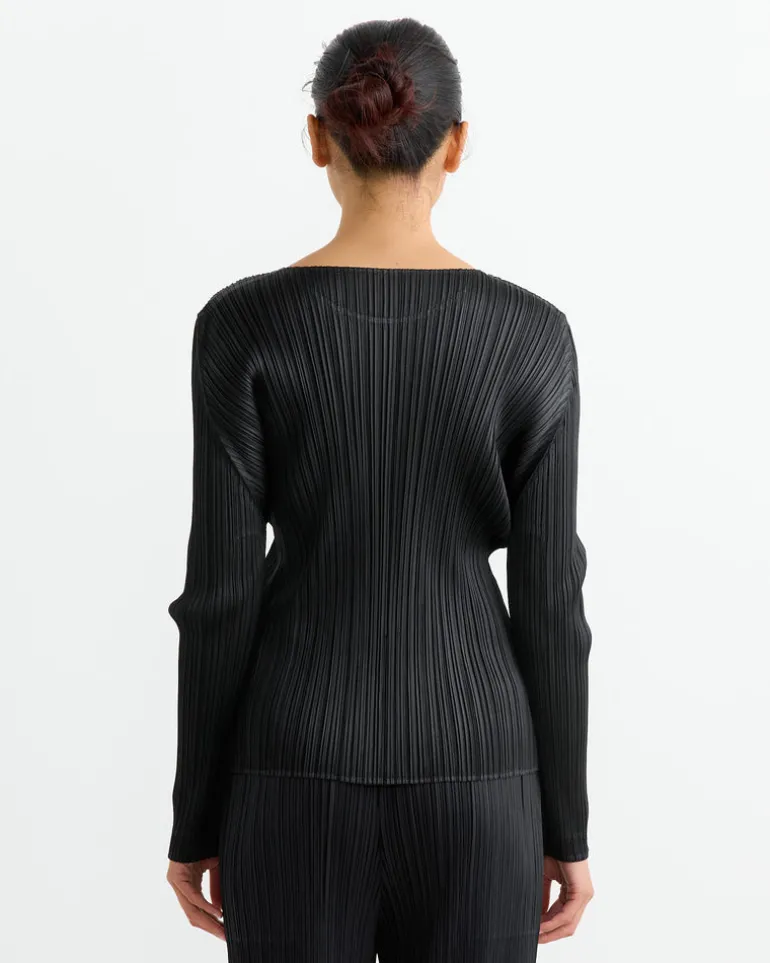MC Sept Top in Black